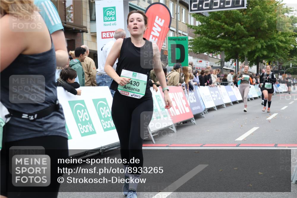 21.09.2025 - PSD Bank Halbmarathon Strokosch-Dieckow http://msf.ph/oto/8933265 21.09.2025 12:22:54 Ziel 1148, 1149, 3383, 3430, 3683, 3754, 4008 meine-sportfotos.de