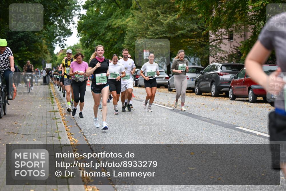 21.09.2025 - PSD Bank Halbmarathon Dr. Thomas Lammeyer http://msf.ph/oto/8933279 21.09.2025 10:54:08 Laufen 16, 3683, 1588, 1589, 1766 meine-sportfotos.de