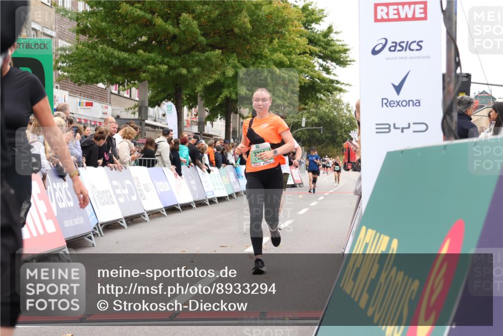 21.09.2025 - PSD Bank Halbmarathon Strokosch-Dieckow http://msf.ph/oto/8933294 21.09.2025 12:23:01 Ziel 3383, 3430, 3535, 3683, 3724, 3765 meine-sportfotos.de