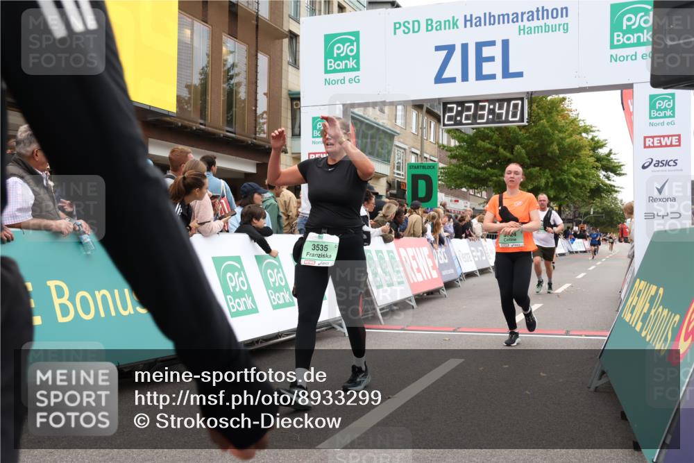 21.09.2025 - PSD Bank Halbmarathon Strokosch-Dieckow http://msf.ph/oto/8933299 21.09.2025 12:23:03 Ziel 3383, 3535, 3683, 3724, 3765 meine-sportfotos.de