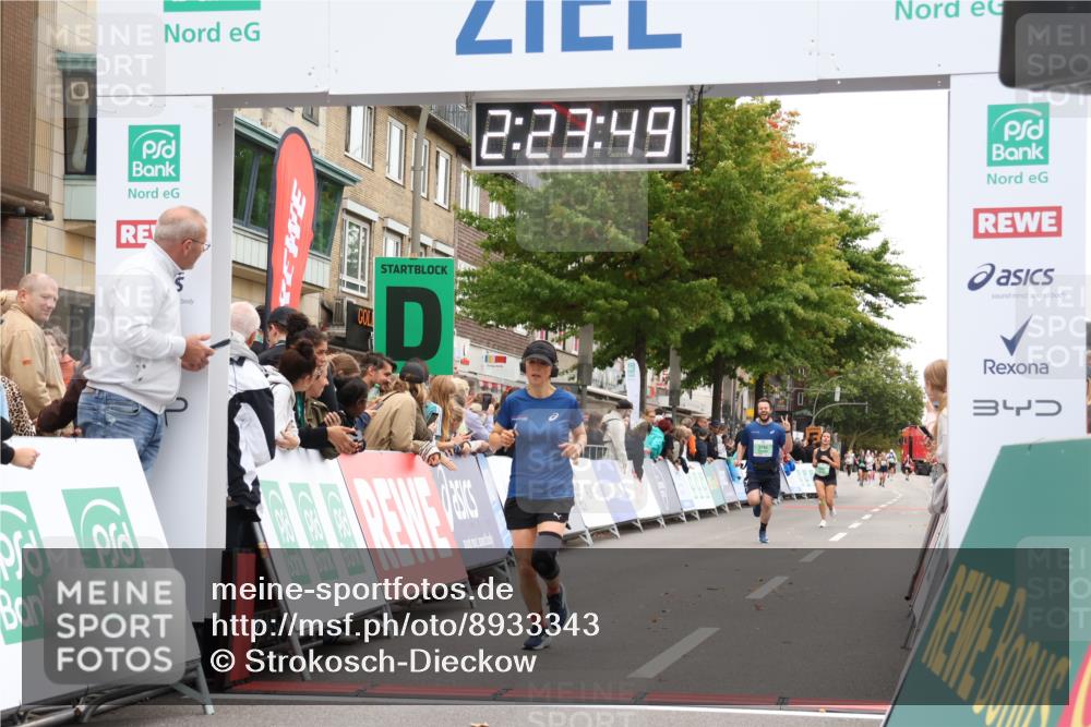21.09.2025 - PSD Bank Halbmarathon Strokosch-Dieckow http://msf.ph/oto/8933343 21.09.2025 12:23:12 Ziel 1295, 1675, 3742, 3765 meine-sportfotos.de
