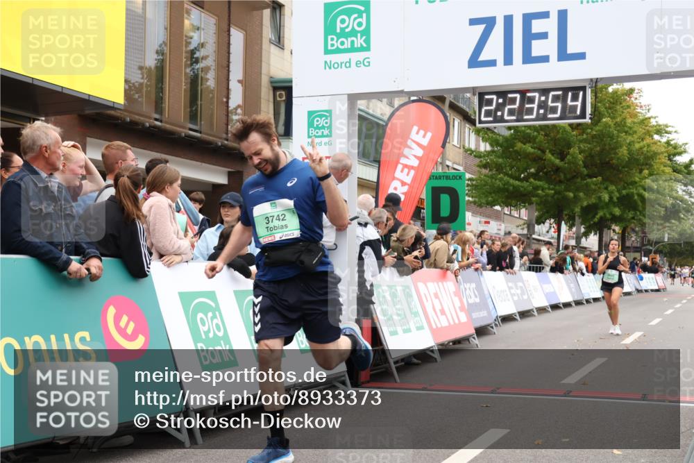 21.09.2025 - PSD Bank Halbmarathon Strokosch-Dieckow http://msf.ph/oto/8933373 21.09.2025 12:23:18 Ziel 1295, 3695, 3742 meine-sportfotos.de