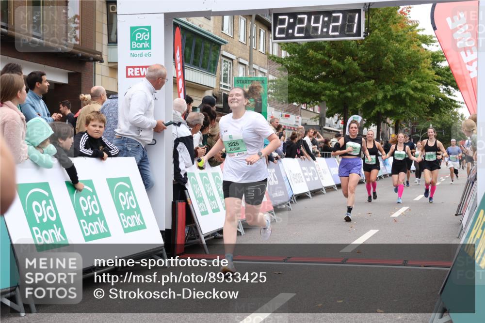 21.09.2025 - PSD Bank Halbmarathon Strokosch-Dieckow http://msf.ph/oto/8933425 21.09.2025 12:23:44 Ziel 1011, 1012, 1013, 3225, 3300, 3368, 3386, 3515 meine-sportfotos.de