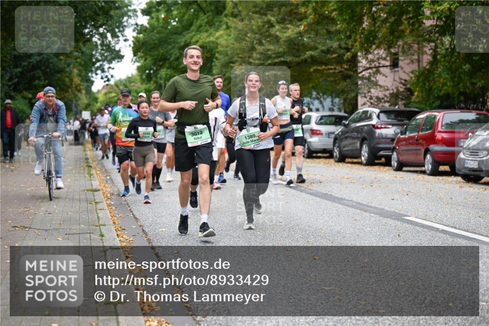 21.09.2025 - PSD Bank Halbmarathon Dr. Thomas Lammeyer http://msf.ph/oto/8933429 21.09.2025 10:54:23 Laufen 3346, 3012, 1389, 4915 meine-sportfotos.de