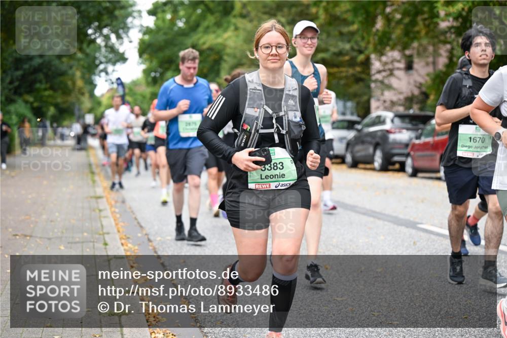 21.09.2025 - PSD Bank Halbmarathon Dr. Thomas Lammeyer http://msf.ph/oto/8933486 21.09.2025 10:54:29 Laufen 2875, 3383, 1670 meine-sportfotos.de