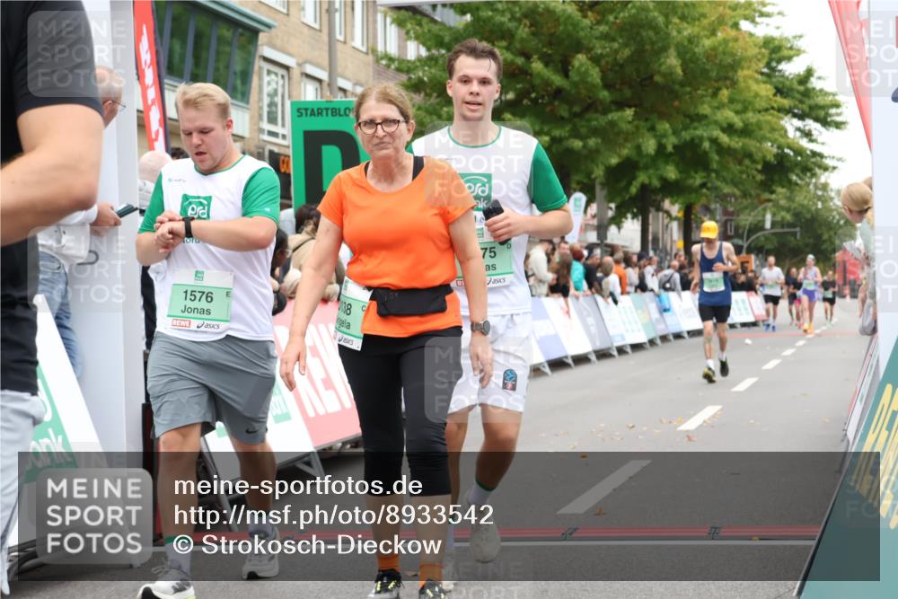 21.09.2025 - PSD Bank Halbmarathon Strokosch-Dieckow http://msf.ph/oto/8933542 21.09.2025 12:24:14 Ziel 1005, 1163, 1575, 1576, 2250, 3138, 3240, 3616 meine-sportfotos.de