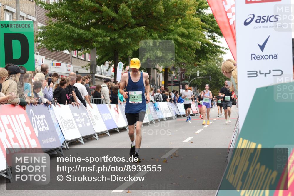 21.09.2025 - PSD Bank Halbmarathon Strokosch-Dieckow http://msf.ph/oto/8933555 21.09.2025 12:24:17 Ziel 1005, 1575, 1576, 2250, 3138, 3240, 3419, 3616 meine-sportfotos.de