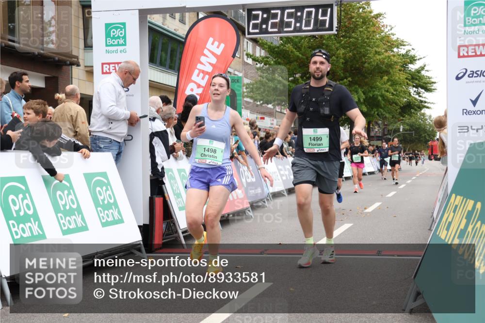 21.09.2025 - PSD Bank Halbmarathon Strokosch-Dieckow http://msf.ph/oto/8933581 21.09.2025 12:24:27 Ziel 1498, 1499, 3419, 3602 meine-sportfotos.de