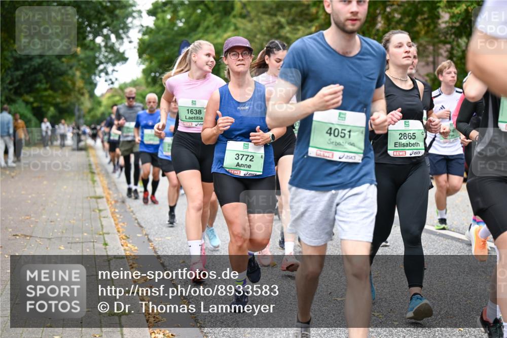 21.09.2025 - PSD Bank Halbmarathon Dr. Thomas Lammeyer http://msf.ph/oto/8933583 21.09.2025 10:54:39 Laufen 1638, 3772, 4051, 2865 meine-sportfotos.de