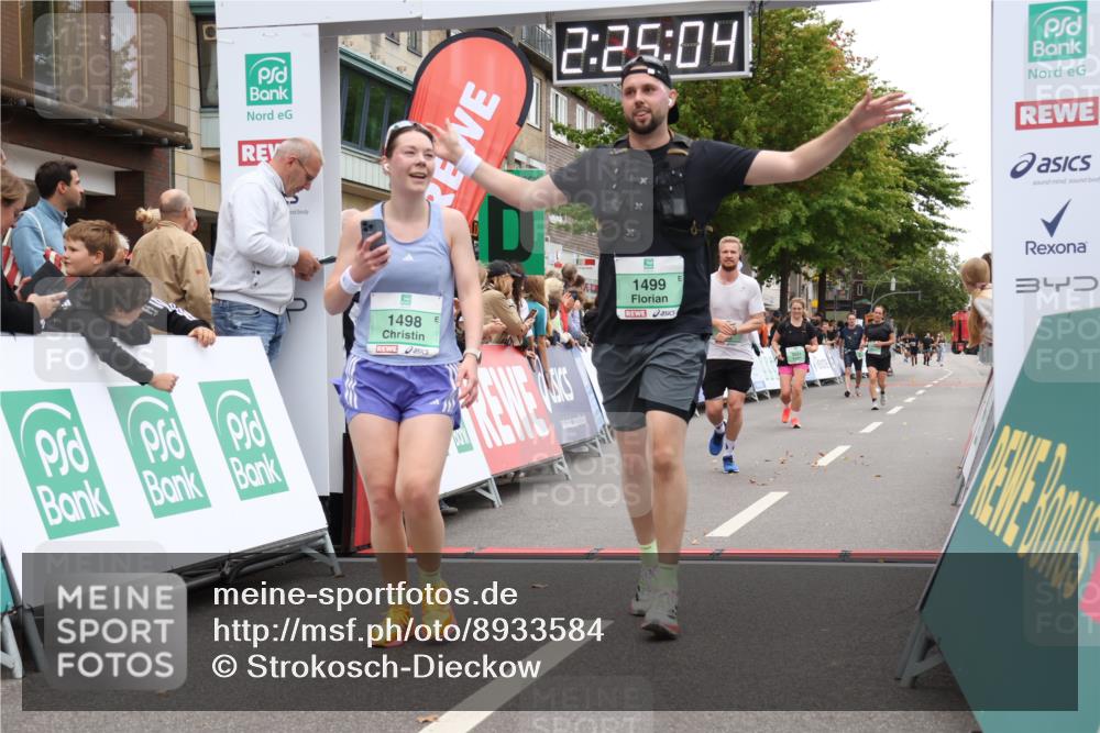 21.09.2025 - PSD Bank Halbmarathon Strokosch-Dieckow http://msf.ph/oto/8933584 21.09.2025 12:24:27 Ziel 1498, 1499, 3419, 3602 meine-sportfotos.de