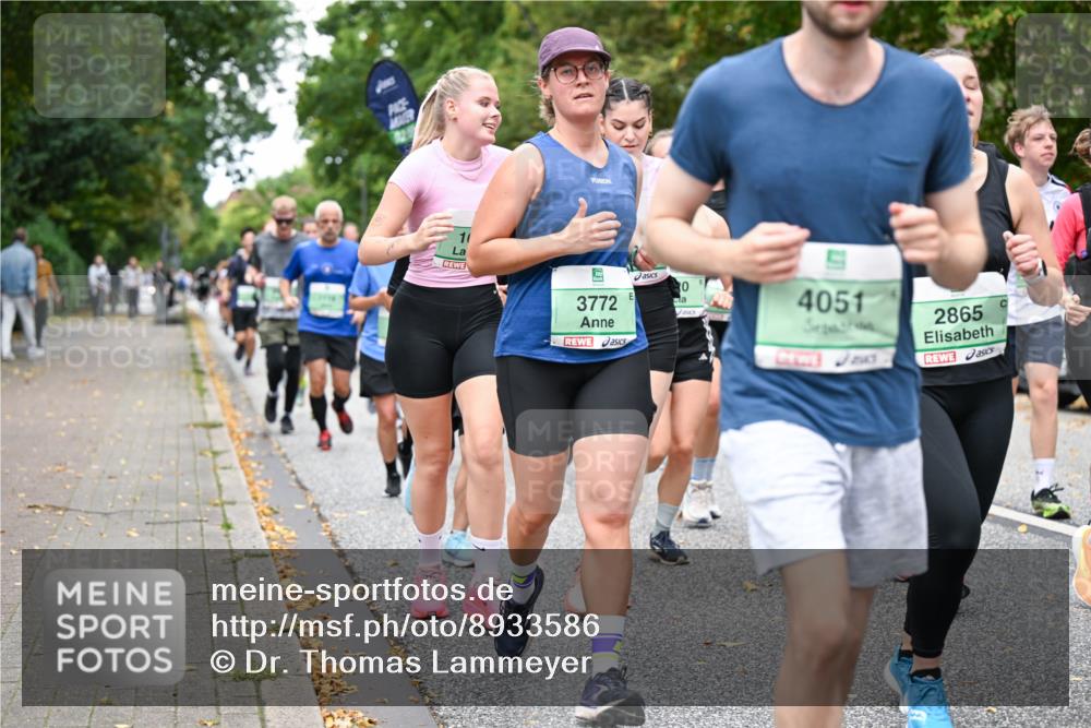21.09.2025 - PSD Bank Halbmarathon Dr. Thomas Lammeyer http://msf.ph/oto/8933586 21.09.2025 10:54:39 Laufen 11, 3772, 4051, 2865 meine-sportfotos.de