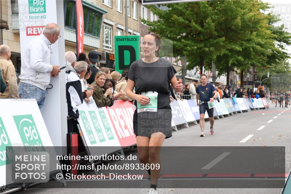 21.09.2025 - PSD Bank Halbmarathon Strokosch-Dieckow http://msf.ph/oto/8933609 21.09.2025 12:24:36 Ziel 3022, 3281, 3602 meine-sportfotos.de