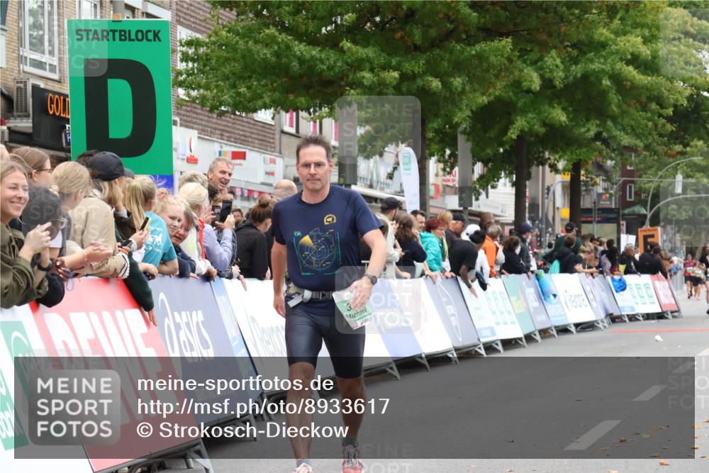 21.09.2025 - PSD Bank Halbmarathon Strokosch-Dieckow http://msf.ph/oto/8933617 21.09.2025 12:24:39 Ziel 3022, 3219, 3281 meine-sportfotos.de