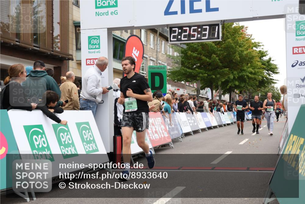 21.09.2025 - PSD Bank Halbmarathon Strokosch-Dieckow http://msf.ph/oto/8933640 21.09.2025 12:24:54 Ziel 2846, 3143 meine-sportfotos.de