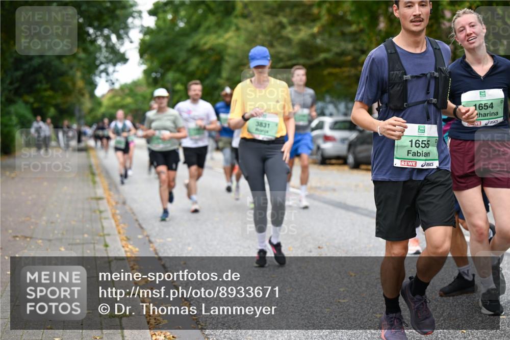 21.09.2025 - PSD Bank Halbmarathon Dr. Thomas Lammeyer http://msf.ph/oto/8933671 21.09.2025 10:54:48 Laufen 3831, 1655, 1654 meine-sportfotos.de