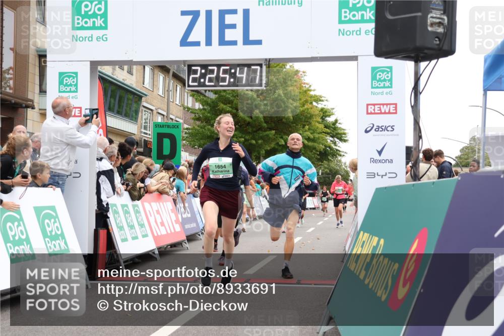 21.09.2025 - PSD Bank Halbmarathon Strokosch-Dieckow http://msf.ph/oto/8933691 21.09.2025 12:25:11 Ziel 1361, 1654, 1655, 1808, 3317, 3745, 3820, 4014 meine-sportfotos.de