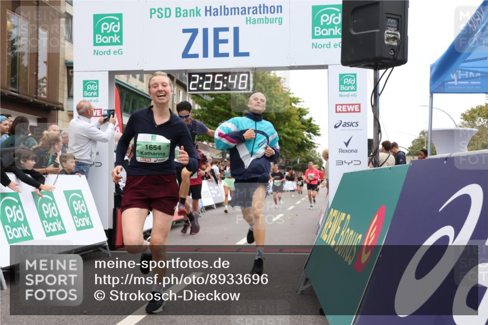 21.09.2025 - PSD Bank Halbmarathon Strokosch-Dieckow http://msf.ph/oto/8933696 21.09.2025 12:25:11 Ziel 1361, 1654, 1655, 1808, 3317, 3745, 3820, 4014 meine-sportfotos.de