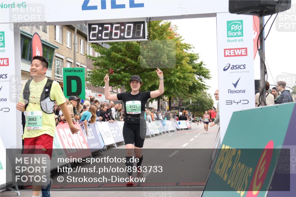21.09.2025 - PSD Bank Halbmarathon Strokosch-Dieckow http://msf.ph/oto/8933733 21.09.2025 12:25:24 Ziel 3121, 3436, 3654, 3682 meine-sportfotos.de