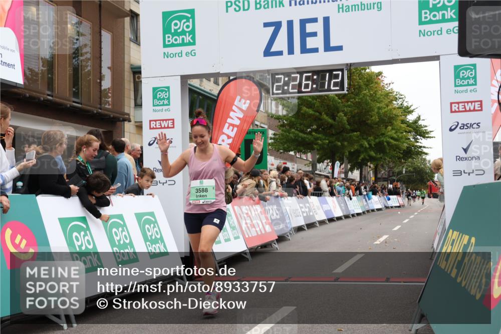 21.09.2025 - PSD Bank Halbmarathon Strokosch-Dieckow http://msf.ph/oto/8933757 21.09.2025 12:25:36 Ziel 3588 meine-sportfotos.de