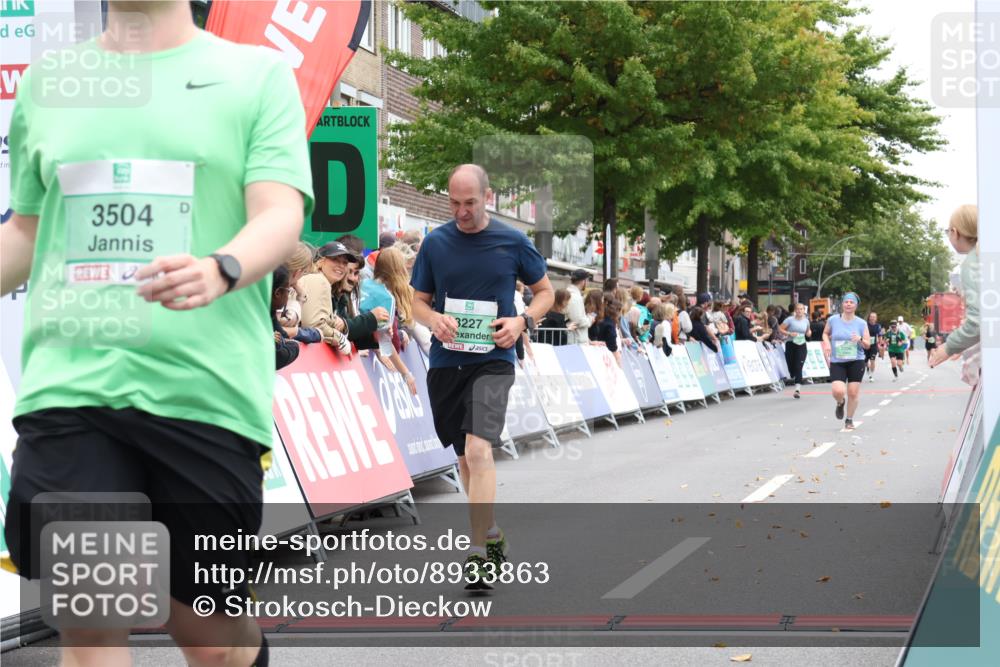 21.09.2025 - PSD Bank Halbmarathon Strokosch-Dieckow http://msf.ph/oto/8933863 21.09.2025 12:26:17 Ziel 2975, 3227, 3504, 3631, 3829 meine-sportfotos.de