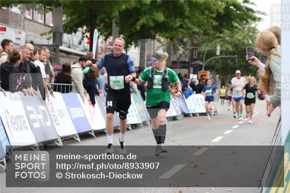 21.09.2025 - PSD Bank Halbmarathon Strokosch-Dieckow http://msf.ph/oto/8933907 21.09.2025 12:26:31 Ziel 2900, 2950, 3206, 3611 meine-sportfotos.de