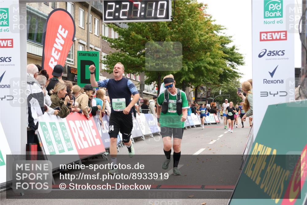 21.09.2025 - PSD Bank Halbmarathon Strokosch-Dieckow http://msf.ph/oto/8933919 21.09.2025 12:26:34 Ziel 2900, 2950, 3611 meine-sportfotos.de