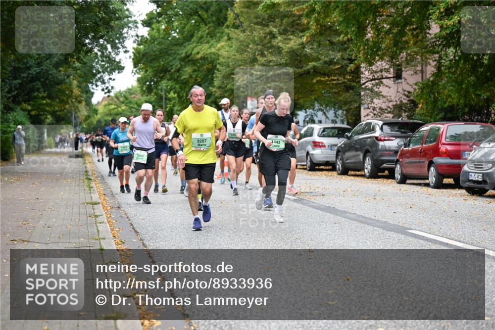 21.09.2025 - PSD Bank Halbmarathon Dr. Thomas Lammeyer http://msf.ph/oto/8933936 21.09.2025 10:55:29 Laufen 1652, 3265, 3207, 105, 1443, 4915 meine-sportfotos.de