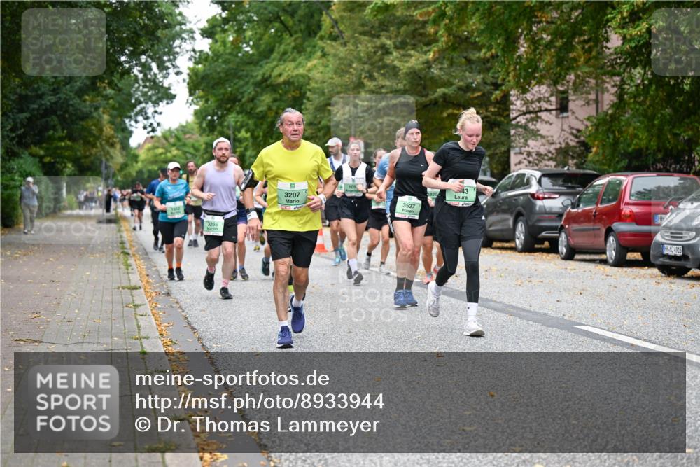21.09.2025 - PSD Bank Halbmarathon Dr. Thomas Lammeyer http://msf.ph/oto/8933944 21.09.2025 10:55:29 Laufen 1652, 3265, 3207, 105, 3527, 43, 4915 meine-sportfotos.de