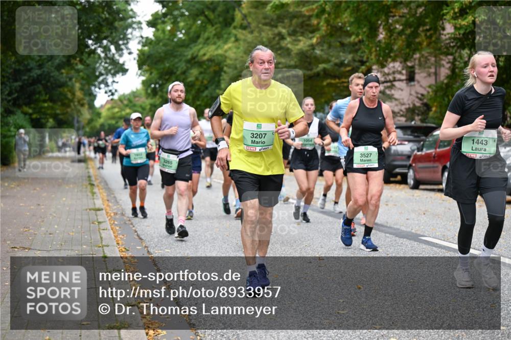 21.09.2025 - PSD Bank Halbmarathon Dr. Thomas Lammeyer http://msf.ph/oto/8933957 21.09.2025 10:55:31 Laufen 1612, 3265, 3207, 1054, 3527, 1443 meine-sportfotos.de