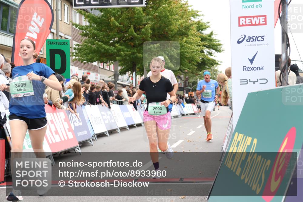 21.09.2025 - PSD Bank Halbmarathon Strokosch-Dieckow http://msf.ph/oto/8933960 21.09.2025 12:26:43 Ziel 1681, 2903, 3276, 3514, 3686, 3813 meine-sportfotos.de