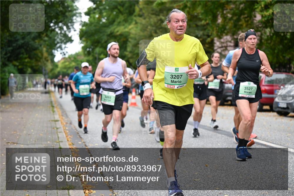21.09.2025 - PSD Bank Halbmarathon Dr. Thomas Lammeyer http://msf.ph/oto/8933967 21.09.2025 10:55:32 Laufen 3265, 3207, 3527 meine-sportfotos.de