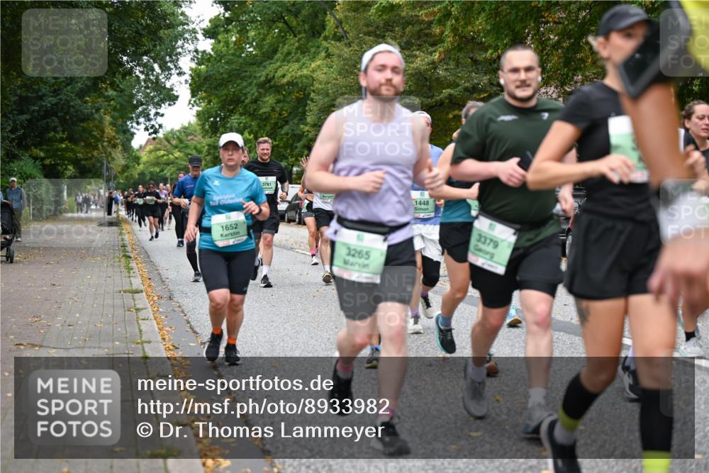 21.09.2025 - PSD Bank Halbmarathon Dr. Thomas Lammeyer http://msf.ph/oto/8933982 21.09.2025 10:55:33 Laufen 1652, 3781, 1448, 3265, 3379 meine-sportfotos.de