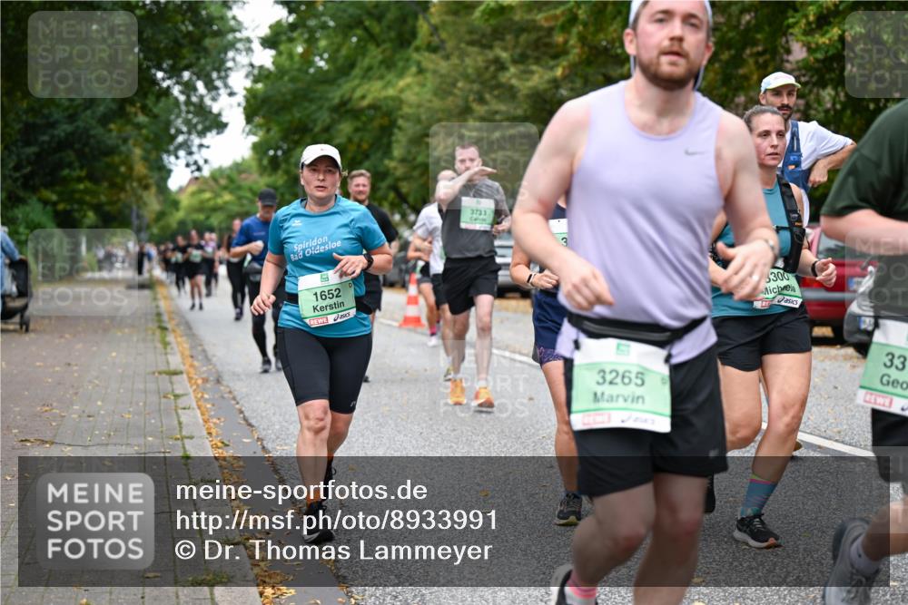 21.09.2025 - PSD Bank Halbmarathon Dr. Thomas Lammeyer http://msf.ph/oto/8933991 21.09.2025 10:55:34 Laufen 1652, 3733, 3265, 300, 33 meine-sportfotos.de