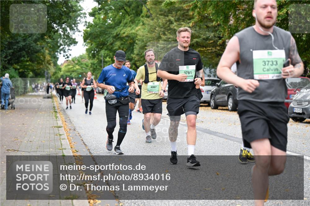 21.09.2025 - PSD Bank Halbmarathon Dr. Thomas Lammeyer http://msf.ph/oto/8934016 21.09.2025 10:55:37 Laufen 4067, 3781, 3733, 4915 meine-sportfotos.de