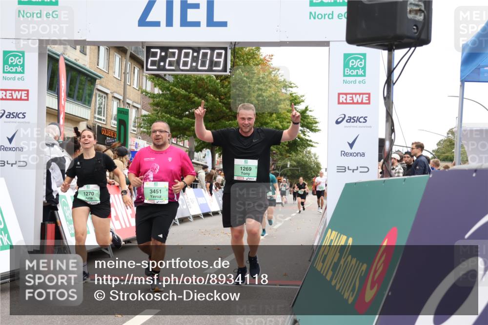 21.09.2025 - PSD Bank Halbmarathon Strokosch-Dieckow http://msf.ph/oto/8934118 21.09.2025 12:27:32 Ziel 1269, 1270, 3451, 3661, 3989 meine-sportfotos.de
