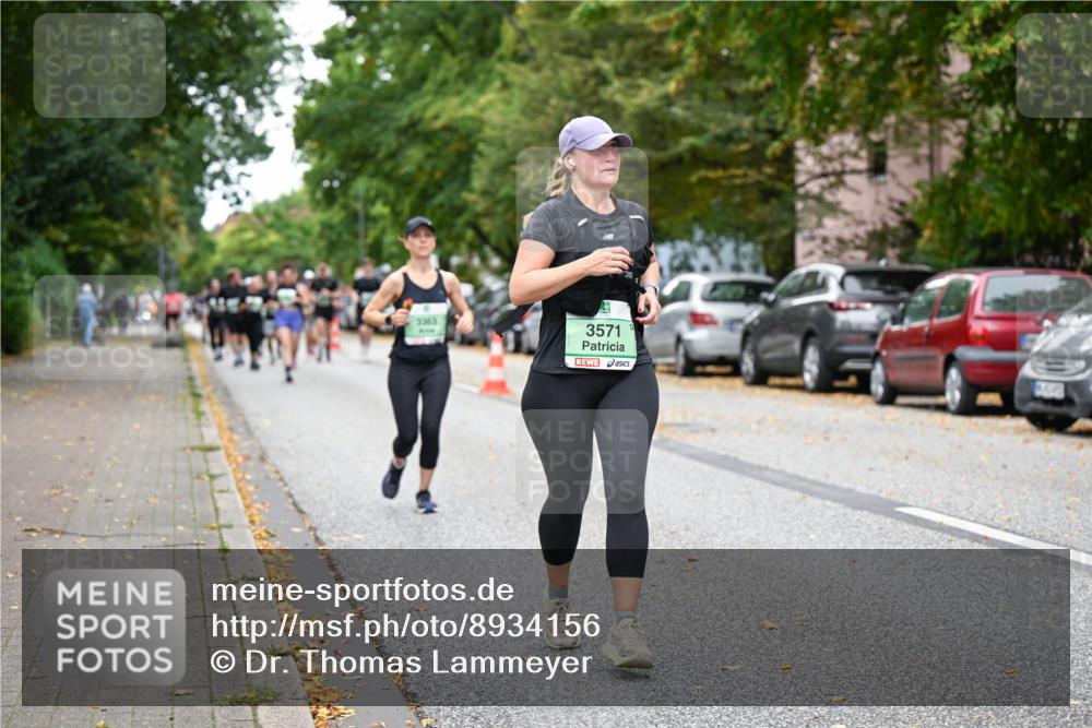 21.09.2025 - PSD Bank Halbmarathon Dr. Thomas Lammeyer http://msf.ph/oto/8934156 21.09.2025 10:55:56 Laufen 3363, 3571 meine-sportfotos.de