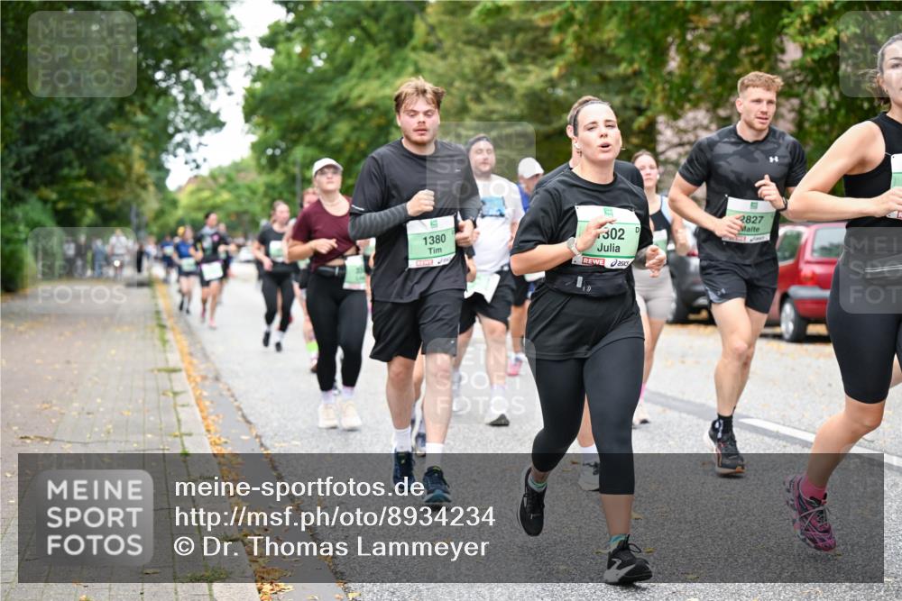 21.09.2025 - PSD Bank Halbmarathon Dr. Thomas Lammeyer http://msf.ph/oto/8934234 21.09.2025 10:56:09 Laufen 1380, 302, 2827 meine-sportfotos.de