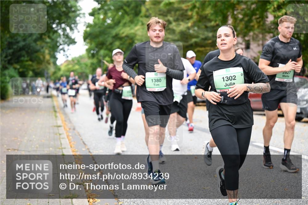 21.09.2025 - PSD Bank Halbmarathon Dr. Thomas Lammeyer http://msf.ph/oto/8934239 21.09.2025 10:56:10 Laufen 1380, 1302, 2827 meine-sportfotos.de