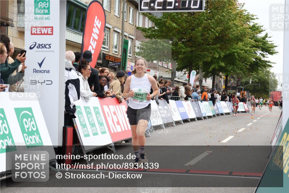 21.09.2025 - PSD Bank Halbmarathon Strokosch-Dieckow http://msf.ph/oto/8934339 21.09.2025 12:28:33 Ziel 2726, 3000, 3422, 3776 meine-sportfotos.de