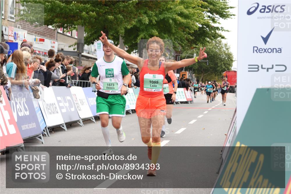 21.09.2025 - PSD Bank Halbmarathon Strokosch-Dieckow http://msf.ph/oto/8934393 21.09.2025 12:28:57 Ziel 1065, 1573, 3239, 3684 meine-sportfotos.de