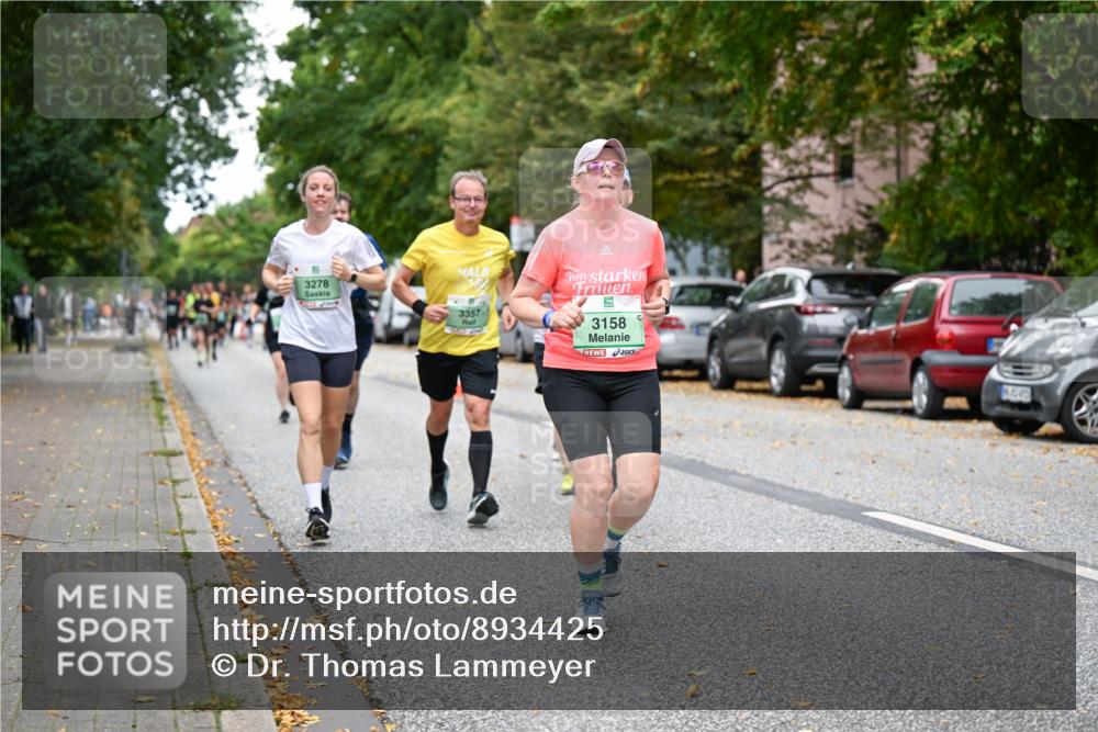 21.09.2025 - PSD Bank Halbmarathon Dr. Thomas Lammeyer http://msf.ph/oto/8934425 21.09.2025 10:56:29 Laufen 3278, 3357, 5, 3158 meine-sportfotos.de