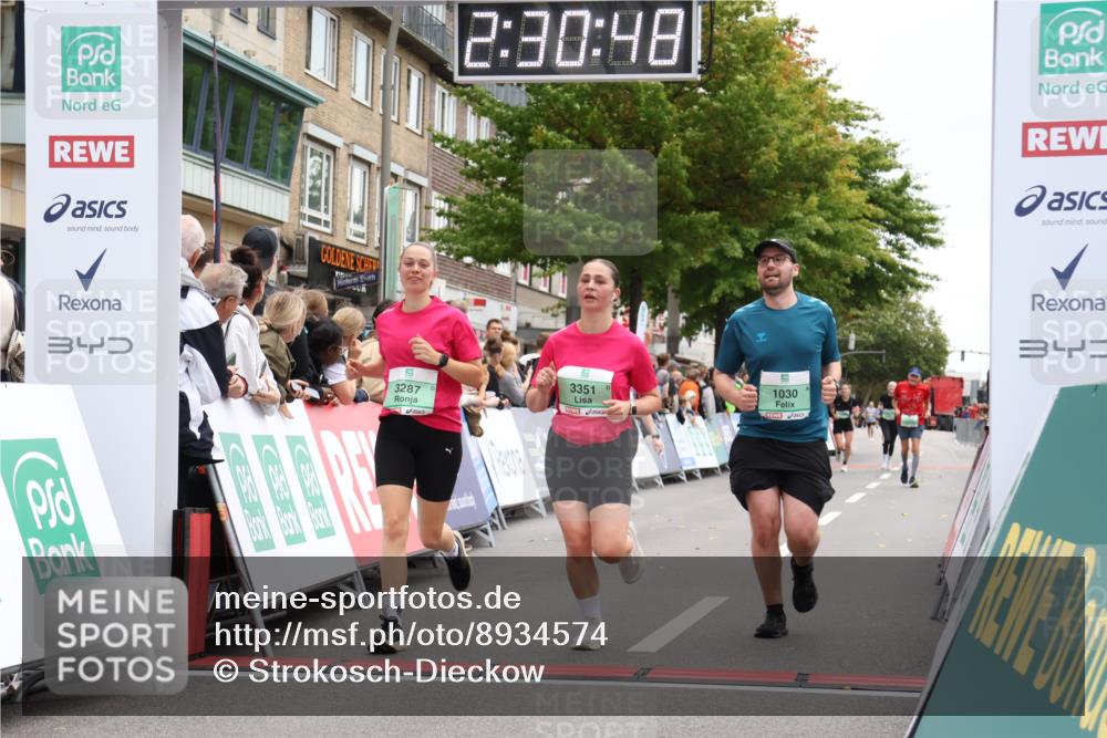 21.09.2025 - PSD Bank Halbmarathon Strokosch-Dieckow http://msf.ph/oto/8934574 21.09.2025 12:30:12 Ziel 1030, 1467, 1468, 2667, 3287, 3351 meine-sportfotos.de