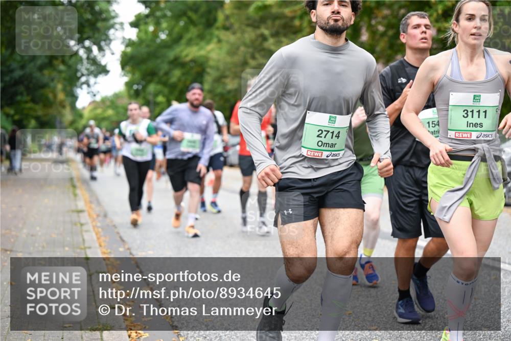 21.09.2025 - PSD Bank Halbmarathon Dr. Thomas Lammeyer http://msf.ph/oto/8934645 21.09.2025 10:56:57 Laufen 2714, 154, 3111 meine-sportfotos.de