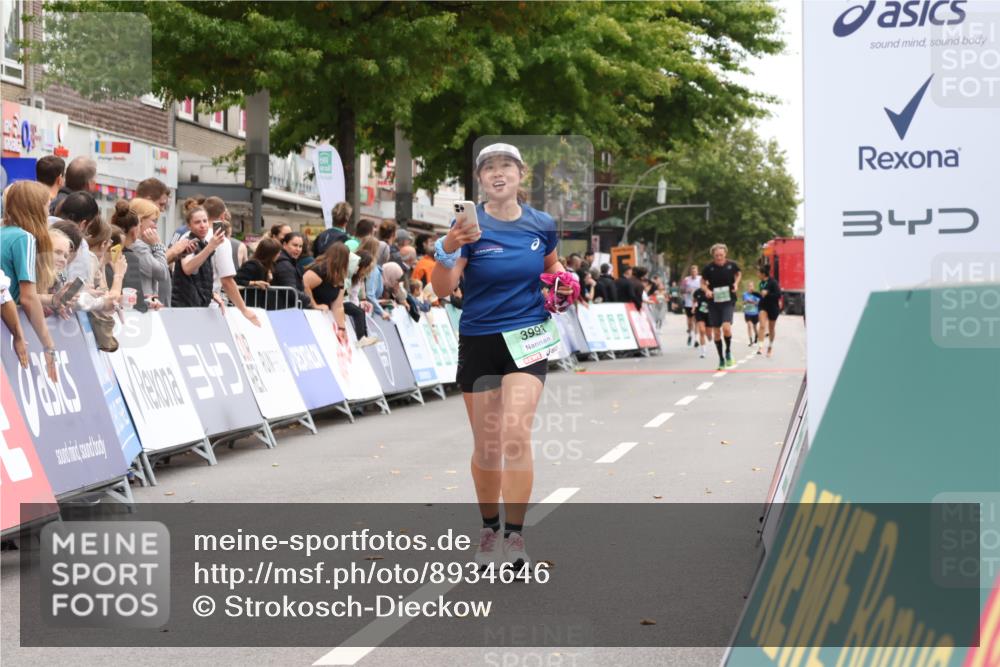 21.09.2025 - PSD Bank Halbmarathon Strokosch-Dieckow http://msf.ph/oto/8934646 21.09.2025 12:30:43 Ziel 2715, 3993 meine-sportfotos.de