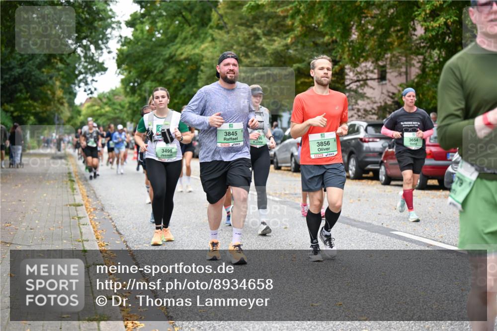 21.09.2025 - PSD Bank Halbmarathon Dr. Thomas Lammeyer http://msf.ph/oto/8934658 21.09.2025 10:56:58 Laufen 3845, 3499, 66, 3856, 3654 meine-sportfotos.de