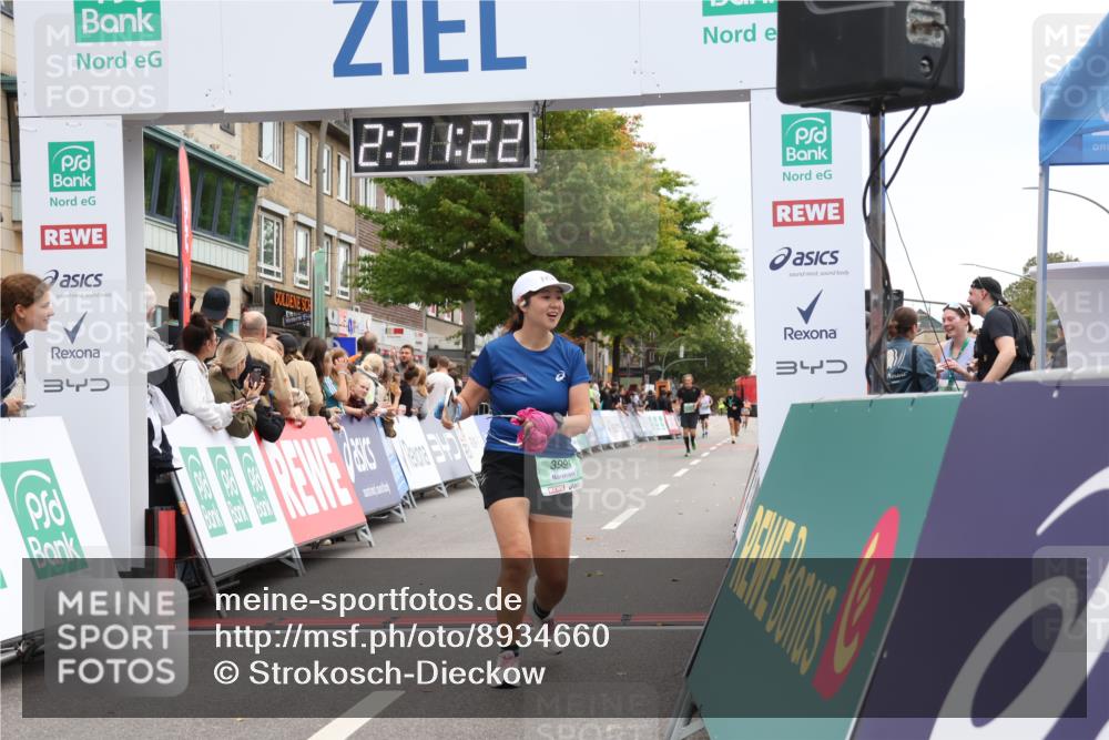 21.09.2025 - PSD Bank Halbmarathon Strokosch-Dieckow http://msf.ph/oto/8934660 21.09.2025 12:30:46 Ziel 2715, 3993 meine-sportfotos.de