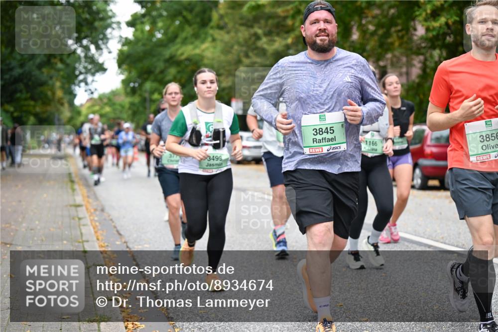 21.09.2025 - PSD Bank Halbmarathon Dr. Thomas Lammeyer http://msf.ph/oto/8934674 21.09.2025 10:57:00 Laufen 3845, 1166, 3499, 3856 meine-sportfotos.de