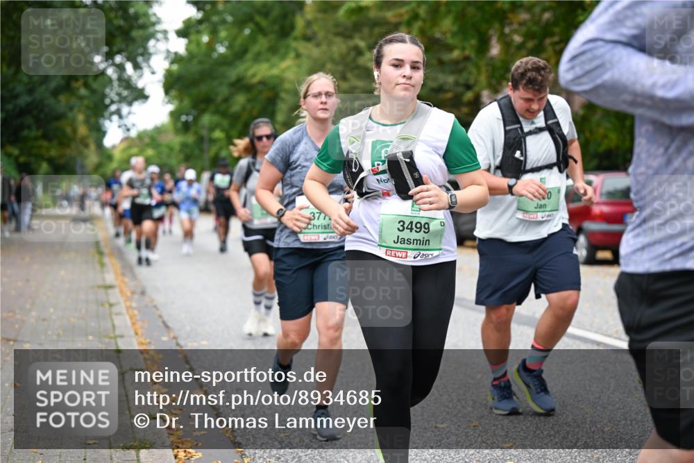21.09.2025 - PSD Bank Halbmarathon Dr. Thomas Lammeyer http://msf.ph/oto/8934685 21.09.2025 10:57:01 Laufen 377, 3499 meine-sportfotos.de