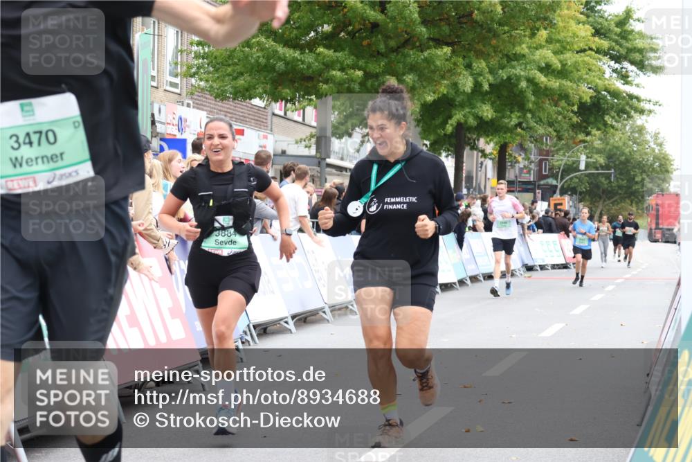 21.09.2025 - PSD Bank Halbmarathon Strokosch-Dieckow http://msf.ph/oto/8934688 21.09.2025 12:30:57 Ziel 3470, 3884 meine-sportfotos.de