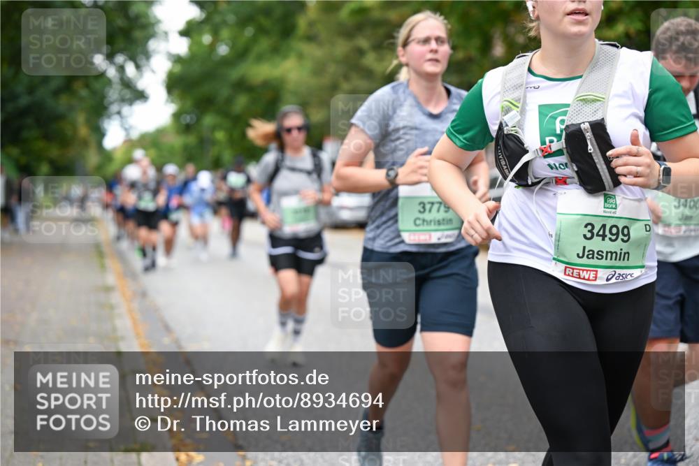 21.09.2025 - PSD Bank Halbmarathon Dr. Thomas Lammeyer http://msf.ph/oto/8934694 21.09.2025 10:57:01 Laufen 3779, 3499, 3400 meine-sportfotos.de